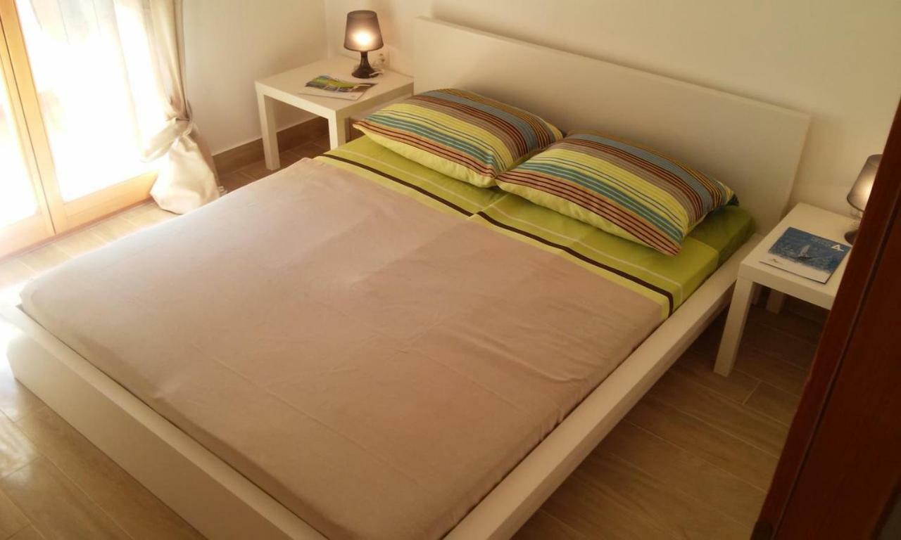 Delfin Apartment Novigrad  Exterior photo